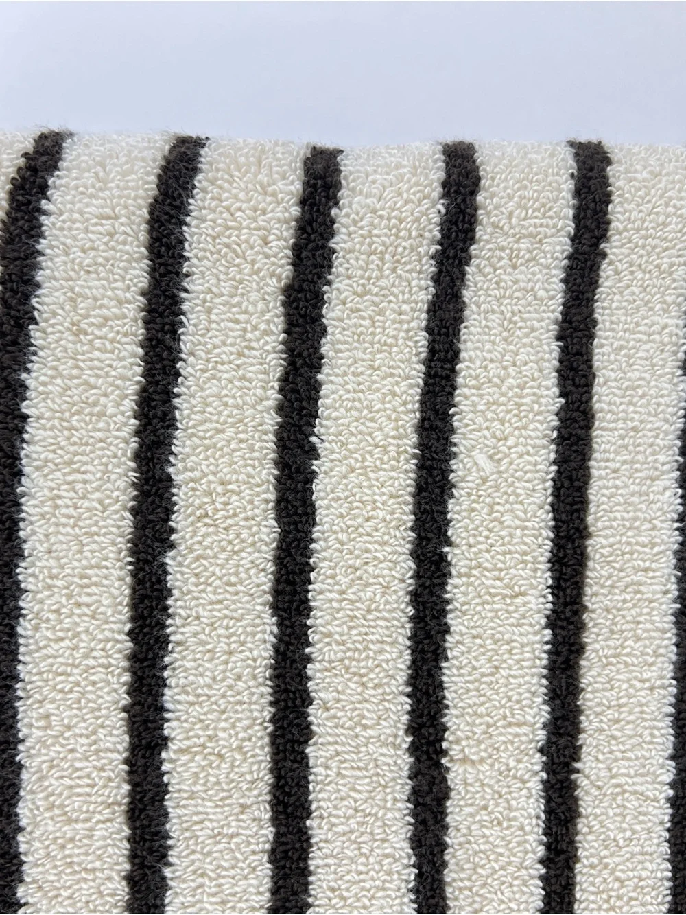 Common Thread Bath Towels Brown and Tan Striped Soft Zero Twist Cotton 2 Pc NEW